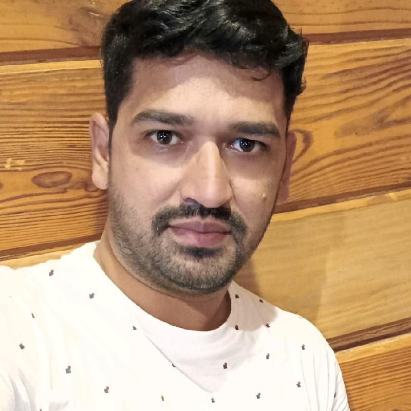 Laxman Tandon